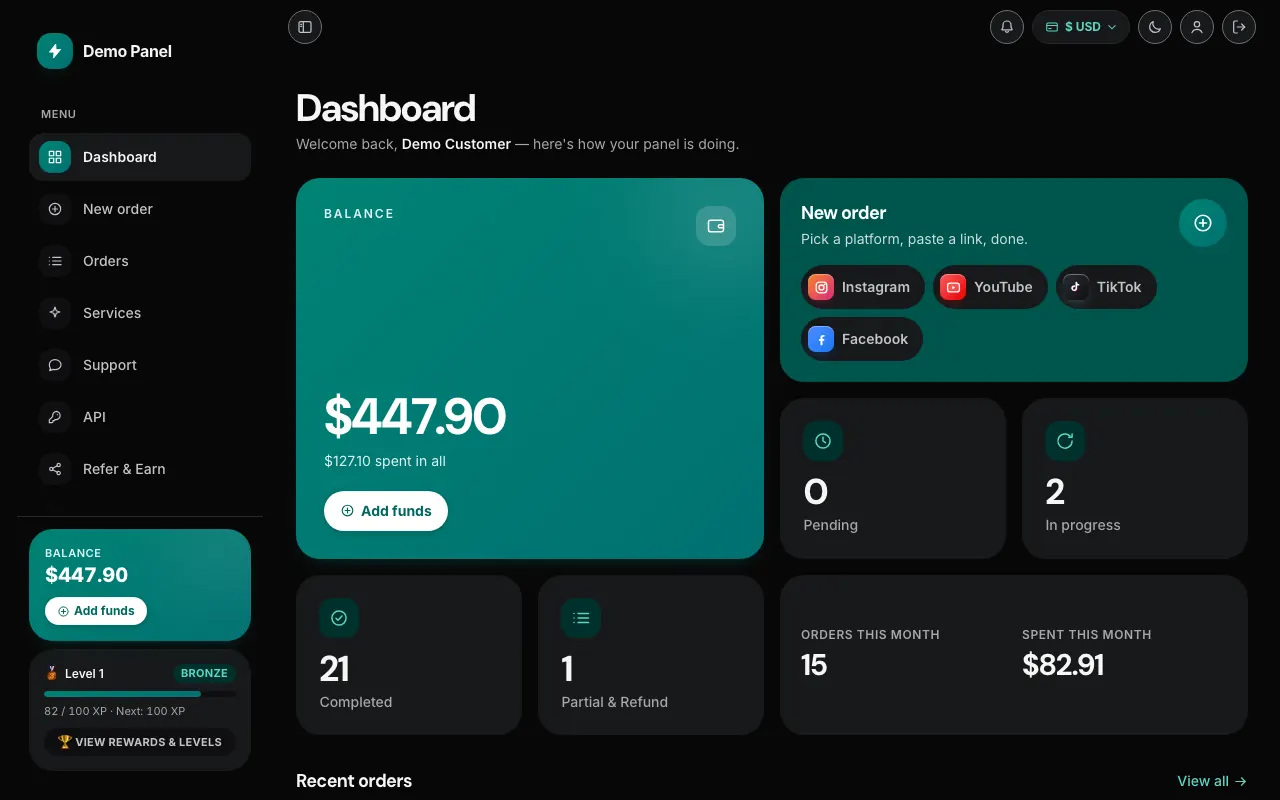 Bento Grid theme in dark mode